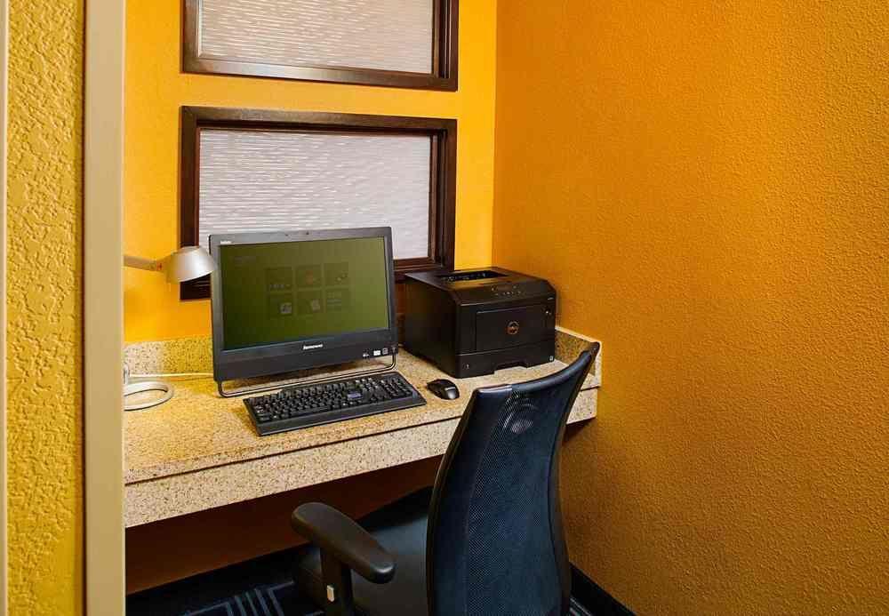 Towneplace Suites By Marriott Fayetteville N / Springdale Extérieur photo