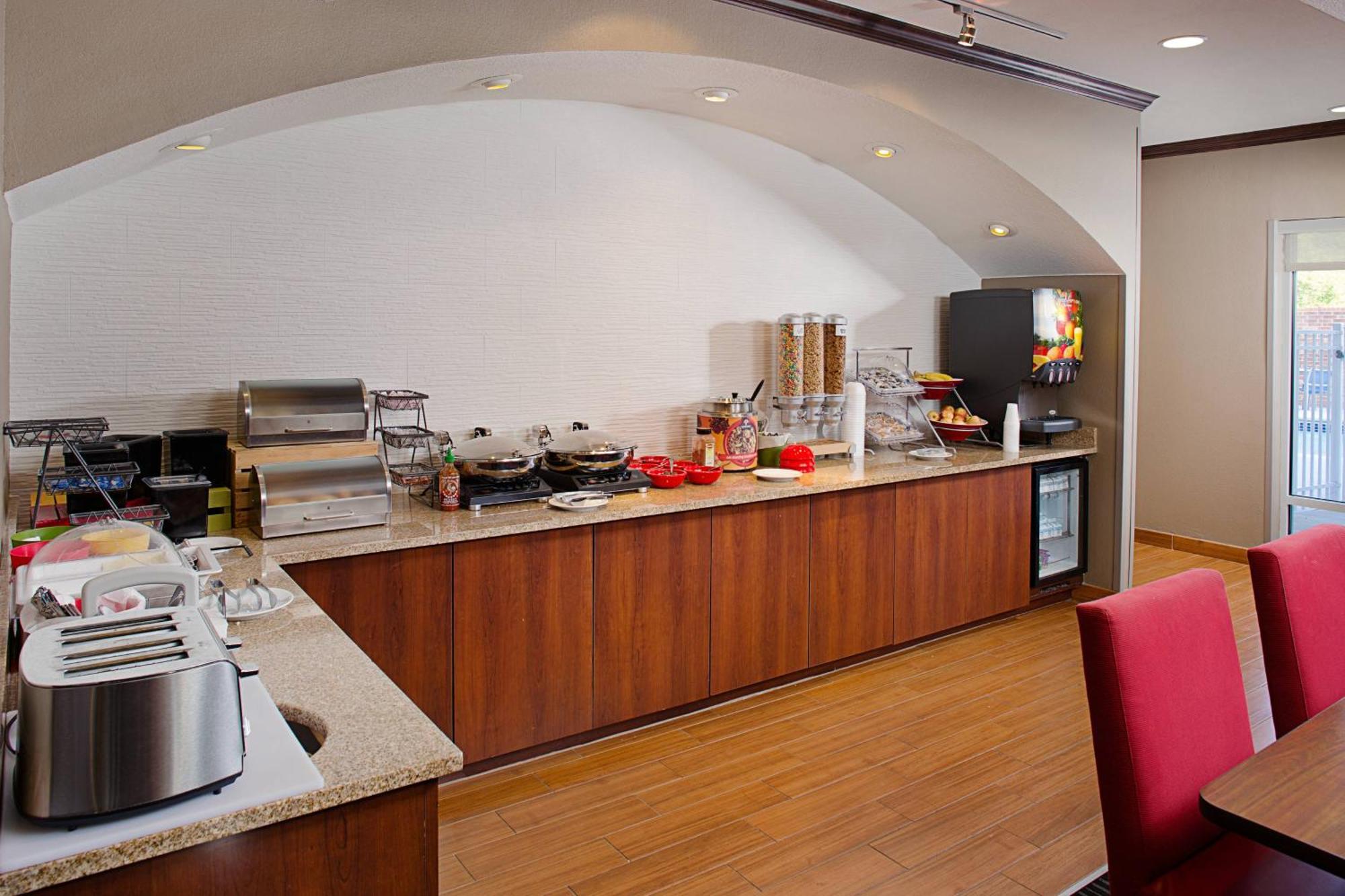 Towneplace Suites By Marriott Fayetteville N / Springdale Extérieur photo