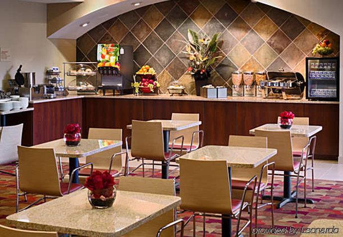 Towneplace Suites By Marriott Fayetteville N / Springdale Restaurant photo